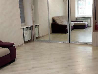 квартира за адресою Байди-Вишневецького вул. (Осиповського), 3
