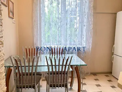 квартира по адресу Евгения Коновальца ул. (Щорса), 7-9