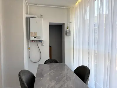 квартира за адресою с. Новосілки, Миру вул., 10б