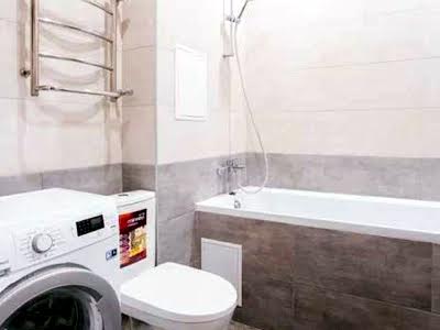 квартира за адресою Регенераторна вул., 4