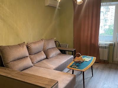 квартира за адресою Архітектора Вербицького вул., 24