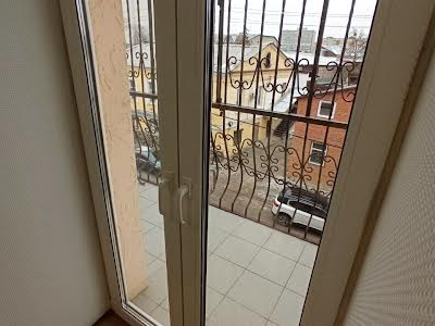 коммерческая по адресу Кузнечна ул., 9