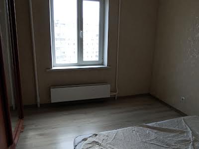 квартира за адресою Ревуцького вул., 18