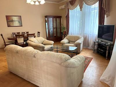 квартира за адресою Обсерваторна вул., 10