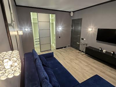 квартира за адресою Щаслива вул., 7-А