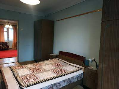 квартира по адресу Сірожупанників ул. (Валентина Серова), 30-А
