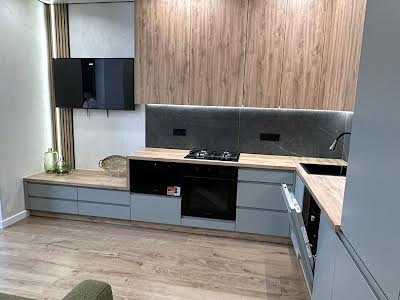 квартира за адресою Молодіжна вул., 8
