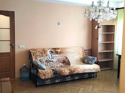 квартира за адресою Русанівська набережна вул., 8