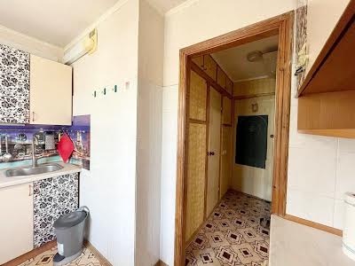 квартира за адресою Космонавта Поповича вул. (Космонавта Волкова), 14