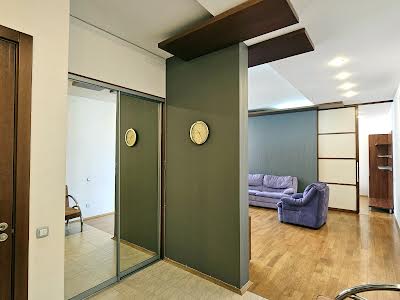 квартира за адресою Панаса Мирного вул., 8