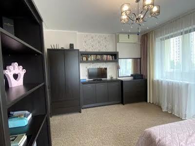 квартира по адресу Анны Ахматовой ул., 46