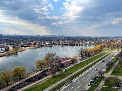 квартира за адресою Райдужна вул., 37