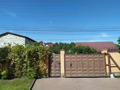 будинок за адресою Івана Багряного вул.