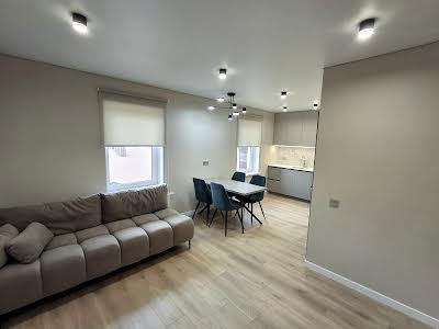 квартира за адресою Садова вул., 1б