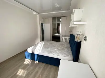 квартира за адресою Зарічна вул., 2