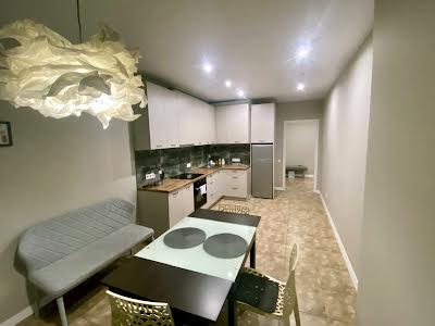квартира за адресою Білоруська вул., 36А