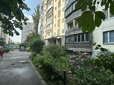 квартира по адресу Митрополита Василия Липковского ул. (Урицкого), 24