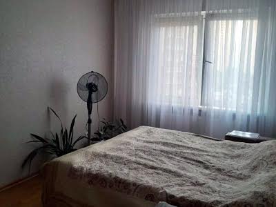 квартира по адресу Софии Русовой ул., 3