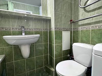 квартира за адресою Вахтанга Кікабідзе вул. (Булгакова), 15-А