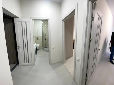 квартира за адресою Київ, Метрологічна вул., 107а