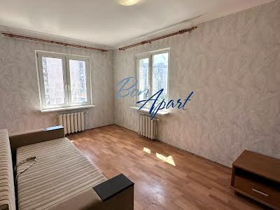 квартира по адресу Киев, Драгоманова ул., 1-Б