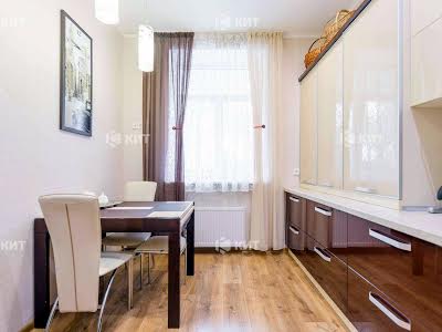 квартира за адресою Верхня Гиївська вул., 89в