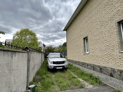 дом по адресу с. Петропавловская борщаговка, Південна, 8