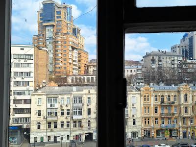 квартира по адресу Бассейная ул., 12
