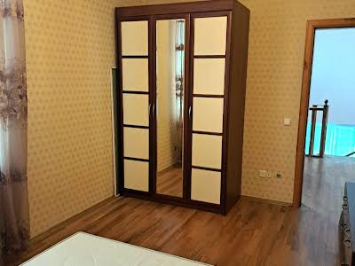 будинок за адресою Кринична вул.