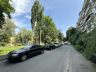 квартира за адресою Європейського Союзу просп. (Правди), 94