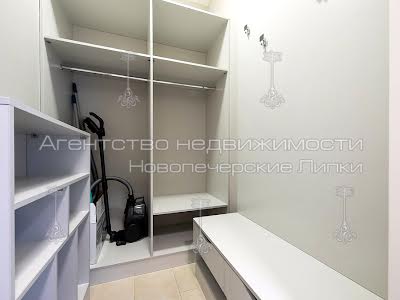 квартира за адресою Андрія Верхогляда вул. (Михайла Драгомирова), 9