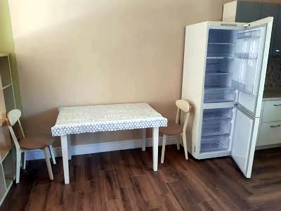 квартира за адресою Богатирська вул., 30А