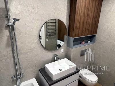 квартира за адресою Причальна вул., 14