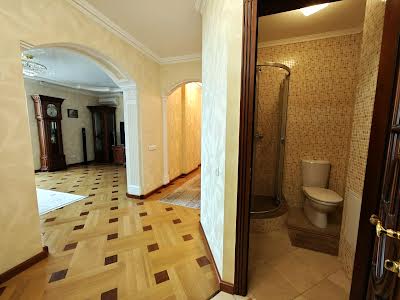 квартира по адресу Осенняя ул., 33