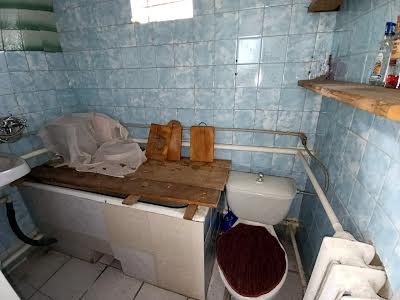 дом по адресу с. Погребы, Садова, 3