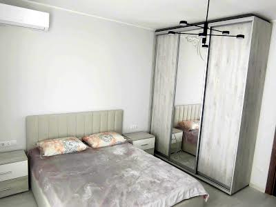 квартира за адресою Івана Виговського вул. (Маршала Гречка), 1к