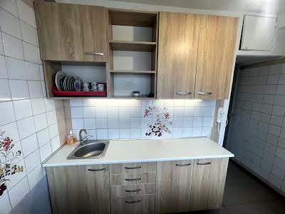 квартира за адресою Миропільська вул., 35