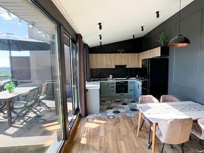 квартира за адресою Радистів вул., 34е
