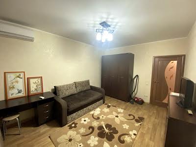 квартира по адресу Киев, Богатырская ул., 6А