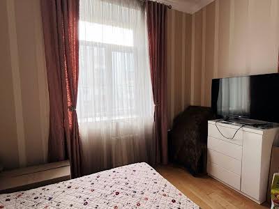 квартира по адресу Строителей ул., 30