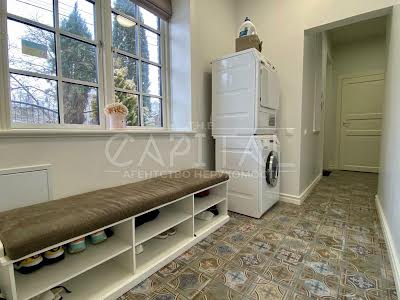 будинок за адресою 139-та Садова вул., 5
