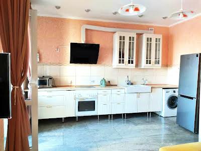 квартира по адресу Примеровская ул., 22а