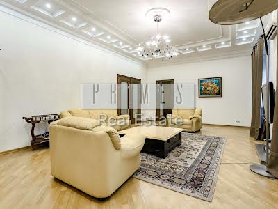 квартира по адресу Шелковичная ул., 23