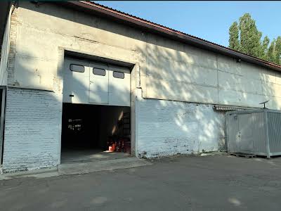 комерційна за адресою с. Требухів, Броварська вул., 42а