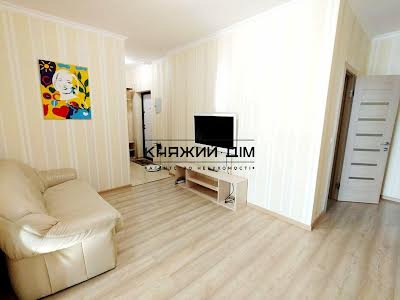 квартира за адресою Драгоманова вул., 40-Е
