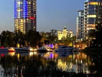 квартира за адресою Раїси Окіпної вул., 18