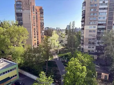 квартира за адресою Карела Чапека вул. (Юліуса Фучика), 13