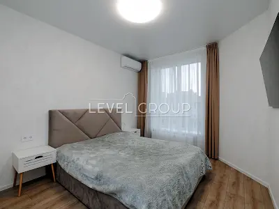 квартира за адресою Зелена вул., 10