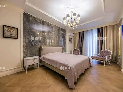квартира за адресою Римарська вул., 25