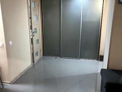 квартира за адресою Басейна вул., 12